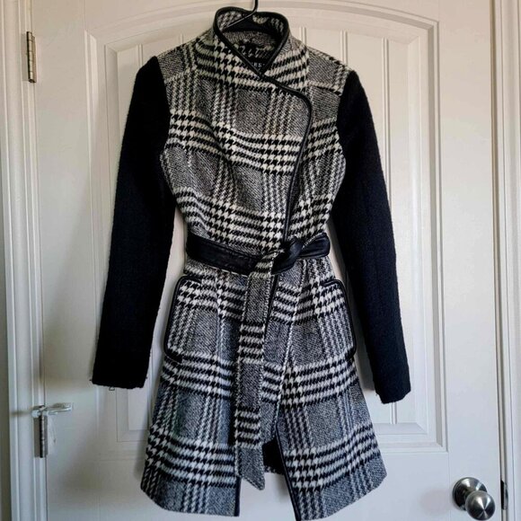 NWOT Women's Guess Wool Plaid Houndstooth Coat Size Small - Picture 3 of 14
